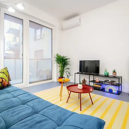 Corvin Cupcake Apartment *